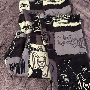 Black Halloween Lularoe leggings